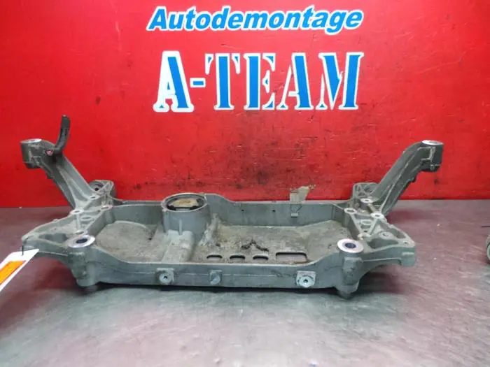 Subframe Volkswagen Passat