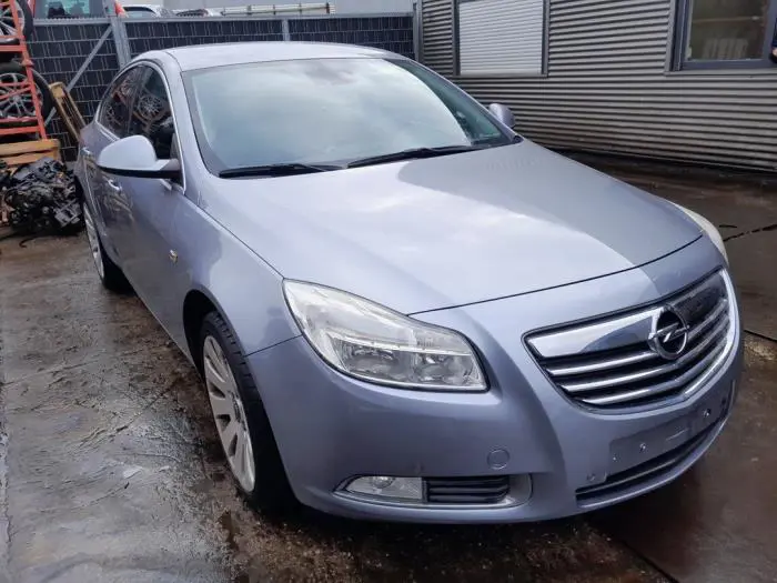 Tapicerka drzwi prawych przednich wersja 4-drzwiowa Opel Insignia