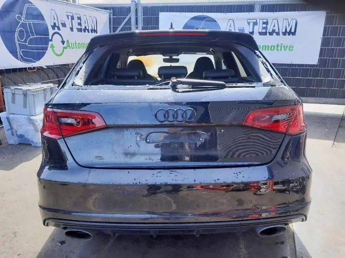 Zderzak tylny Audi RS3