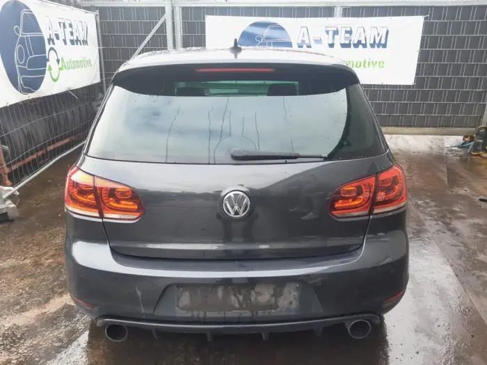 Mechanizm blokady drzwi lewych tylnych wersja 4-drzwiowa Volkswagen Golf