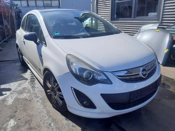 Belka boczna prawa Opel Corsa