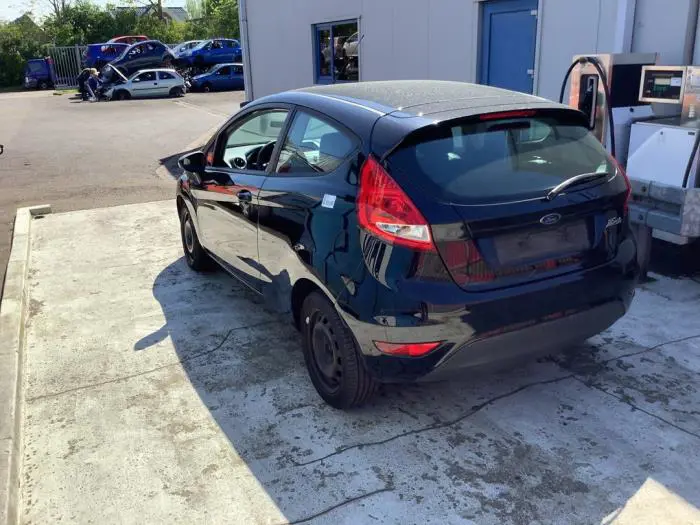 Tylne swiatlo pozycyjne prawe Ford Fiesta