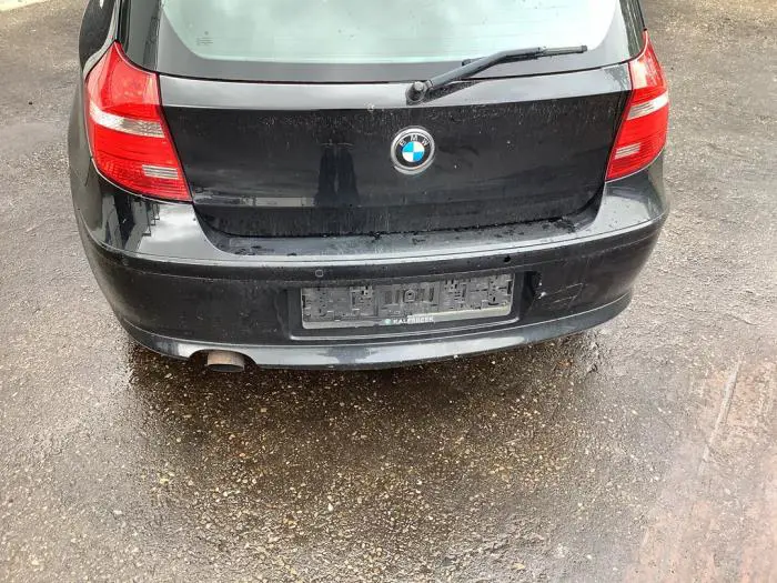 Zderzak tylny BMW 1-Serie