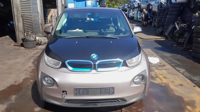 Zderzak przedni BMW I3