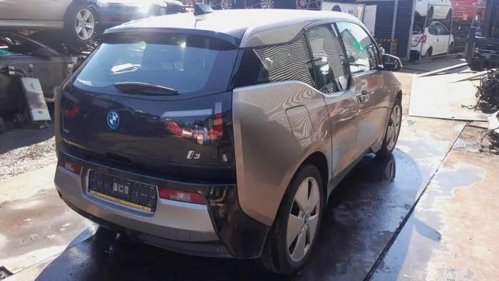 Os napedowa prawy tyl BMW I3