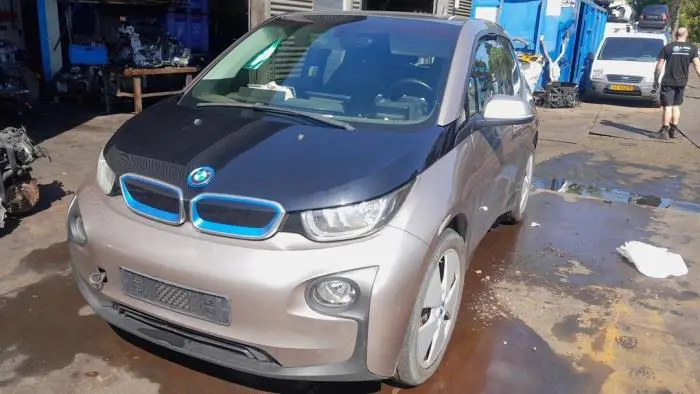 Sworzen lewy przód BMW I3