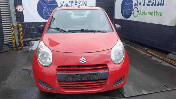 Zderzak przedni Suzuki Alto