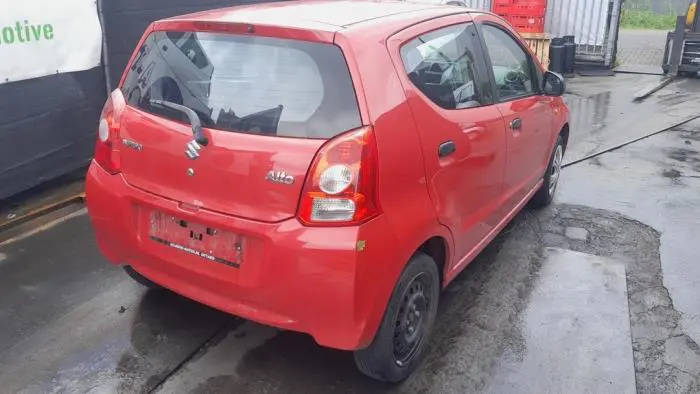 Tylne swiatlo pozycyjne prawe Suzuki Alto