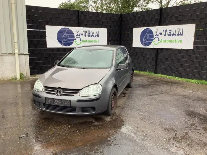 Pas bezpieczenstwa prawy tyl Volkswagen Golf