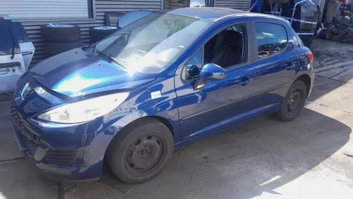 Ekran lewy przód Peugeot 207