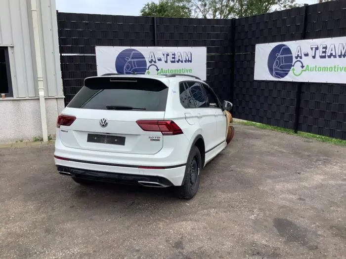 Wahacz zawieszenia lewy tyl Volkswagen Tiguan