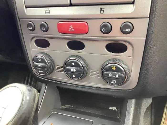 Panel climatronic Alfa Romeo 147