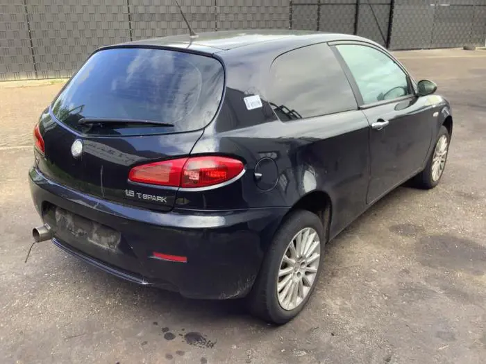 Zderzak tylny Alfa Romeo 147