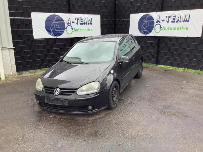 Pas bezpieczenstwa lewy tyl Volkswagen Golf