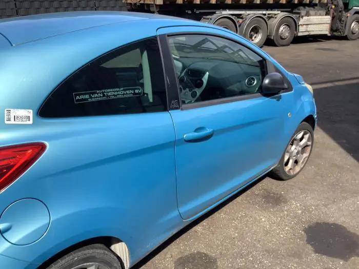 Pokrywa wlewu paliwa Ford KA