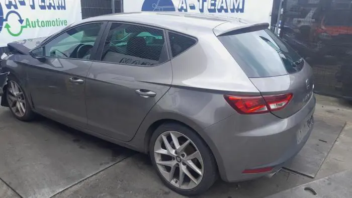 Tylne swiatlo pozycyjne lewe Seat Leon