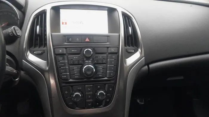 System nawigacji Opel Astra