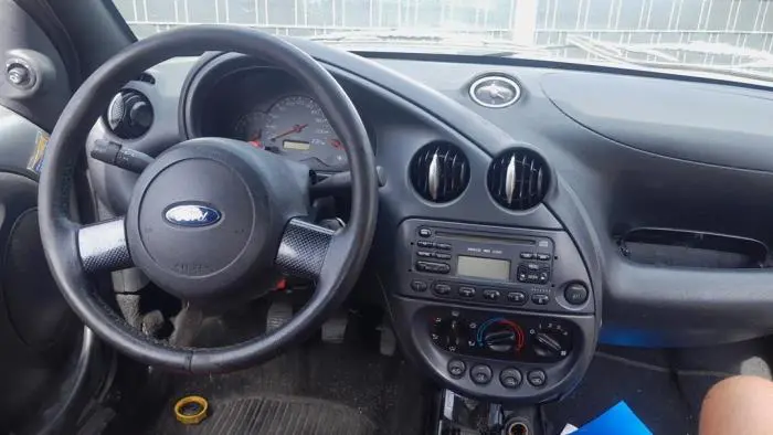 Radioodtwarzacz CD Ford Street Ka