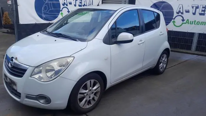 Portier 4Deurs links-voor Opel Agila