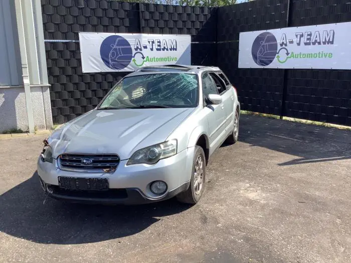 Wahacz zawieszenia prawy tyl Subaru Outback