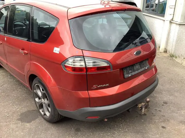 Tylne swiatlo pozycyjne lewe Ford S-Max