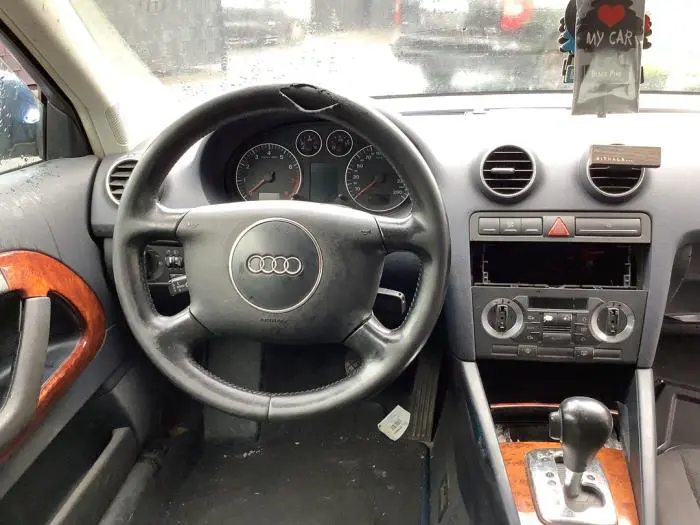 Tablica rozdzielcza Audi A3