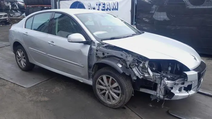 Mechanizm szyby prawej przedniej wersja 4-drzwiowa Renault Laguna