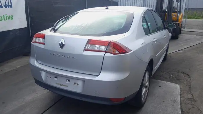 Kurtyna prawa Renault Laguna