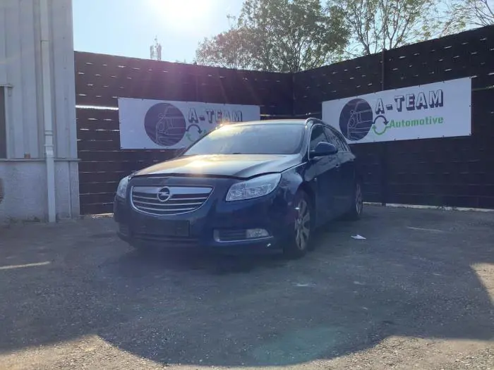 Zacisk hamulcowy lewy przód Opel Insignia