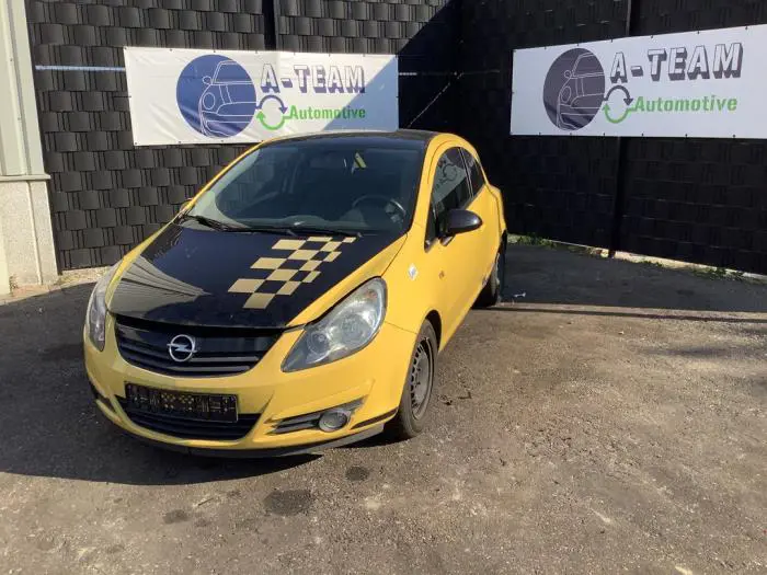 Pas bezpieczenstwa prawy przód Opel Corsa