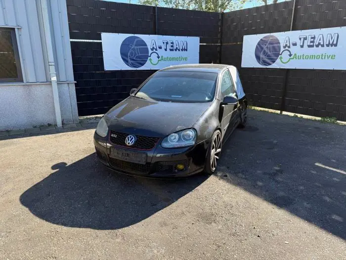 Pas bezpieczenstwa lewy tyl Volkswagen Golf