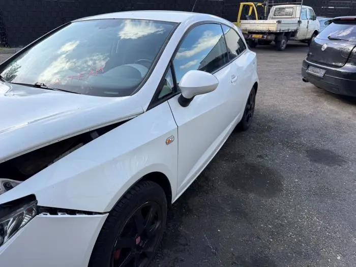 Lusterko zewnetrzne lewe Seat Ibiza