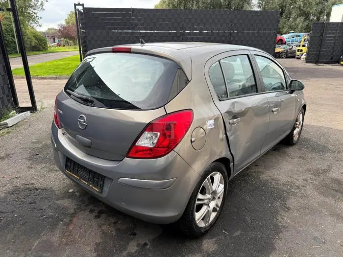 Zderzak tylny Opel Corsa