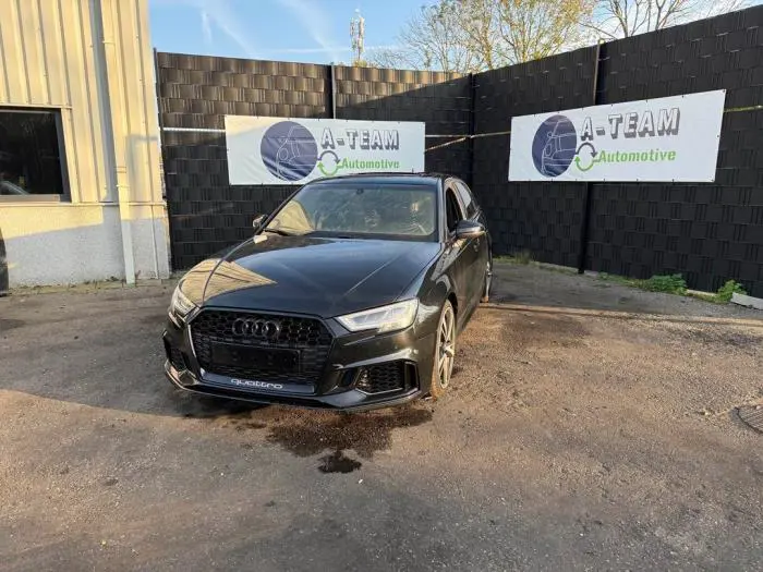 Pas bezpieczenstwa prawy przód Audi RS3