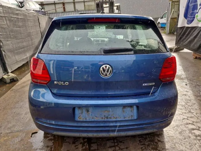 Mechanizm zamka tylnej klapy Volkswagen Polo 14-