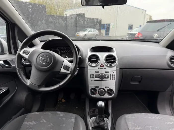 Radioodtwarzacz CD Opel Corsa