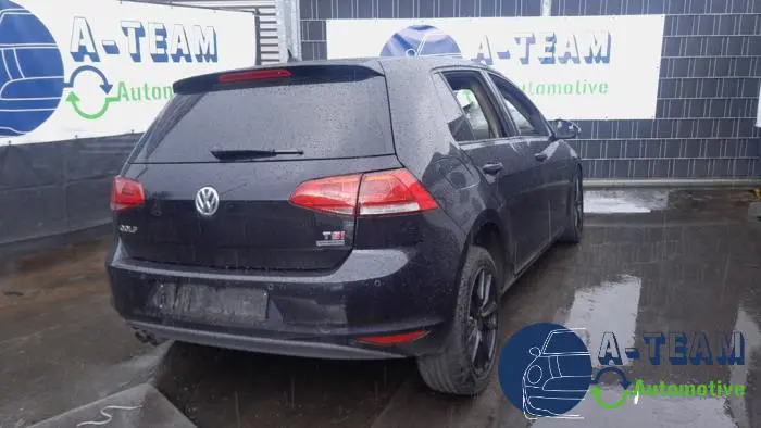 Volkswagen Golf 12-